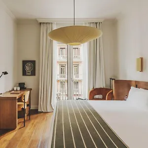 Regina 4*, Barcelona Spain